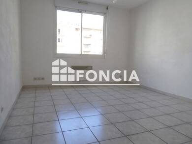 Appartement à louer 310 € 1 pièce 19,6 m² 3ème étage disponible à partir du 27/06/2025 Saint Martin Perpignan 66000