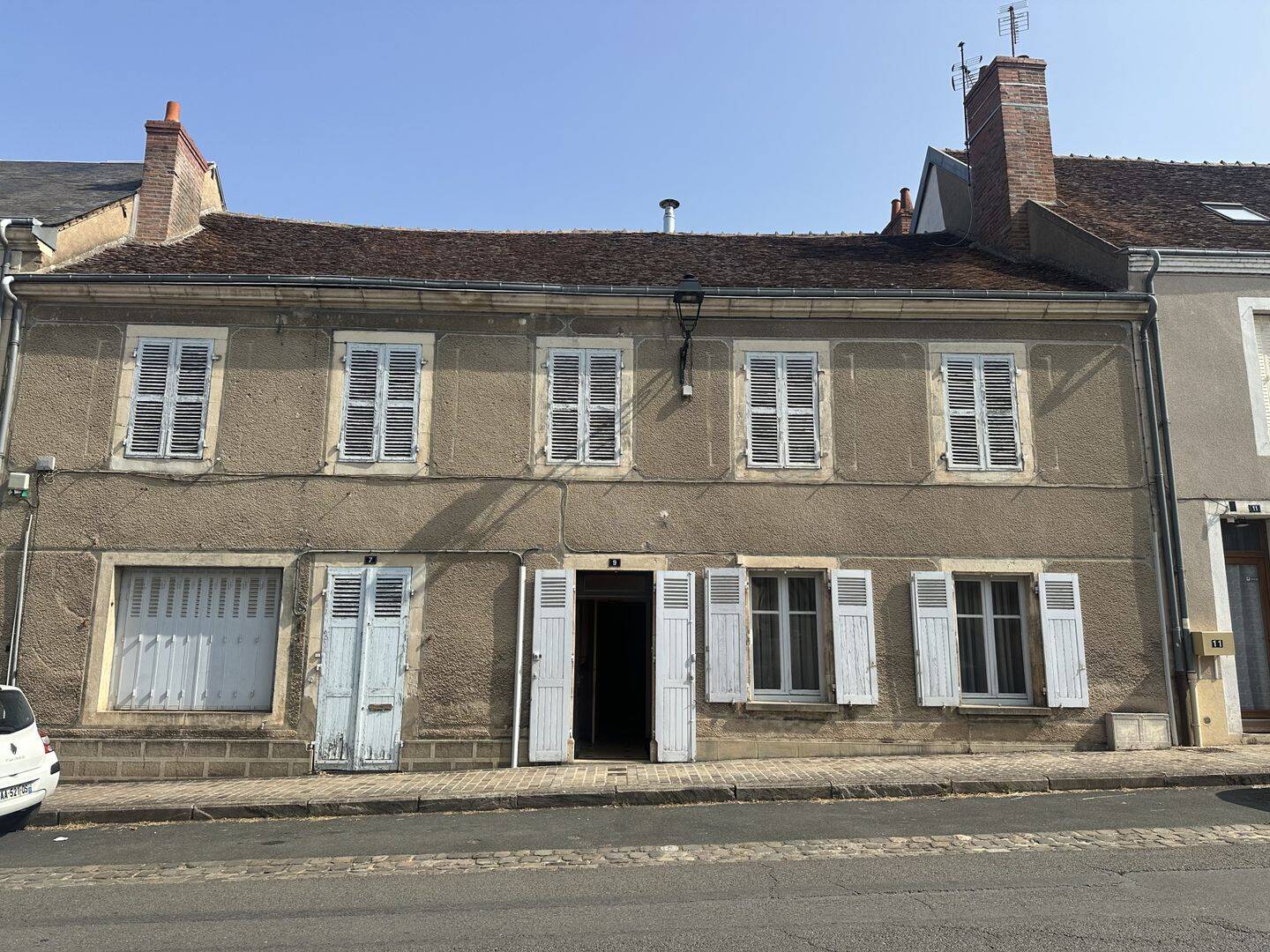 Maison 5 pièces 112 m² · à Châteaumeillant · 112 m² · 36 000 €