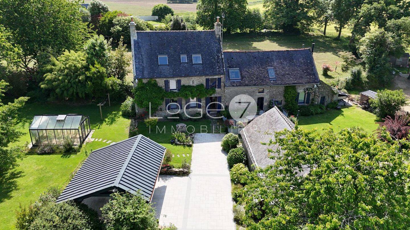 Maison 6 pièces 208 m² · à Merlevenez · 208 m² · 582 400 €