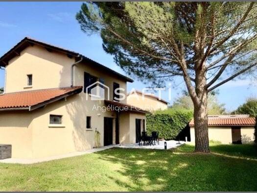 Villa à vendre 460 000 € 6 pièces 4 chambres 112 m² 805 m² de terrain Simandres 69360