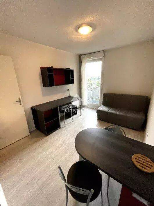 Appartement 1 pièce 19 m² · à Aix-en-Provence · 18,6 m² · 630 €
