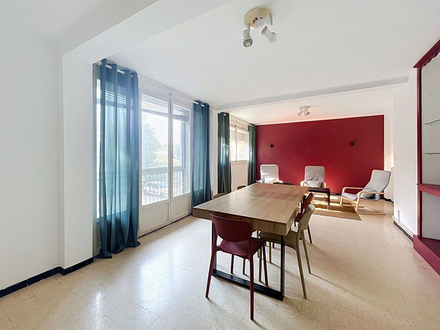 4 pièces 95 m² · à Avignon · 95 m² · 480 €/mois