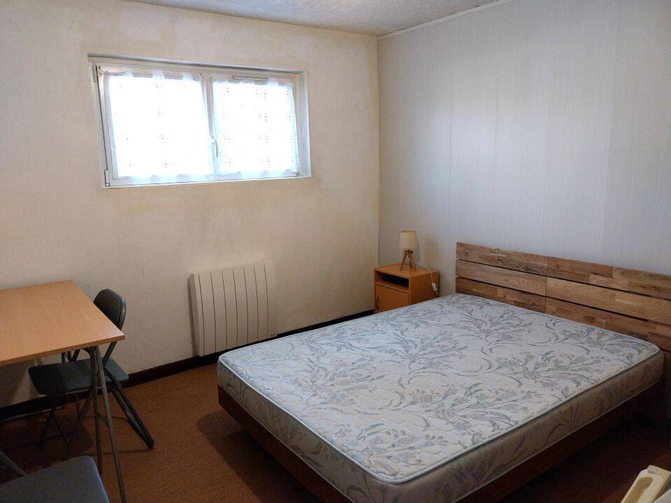 Appartement 1 pièce 20 m² · à La Roche-sur-Yon · 20 m² · 300 €/mois