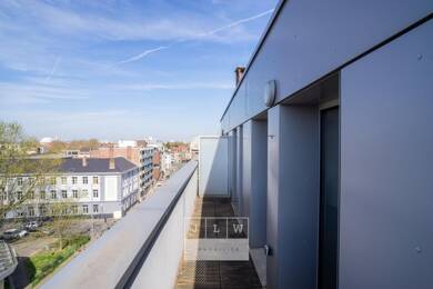 Appartement à louer 1 219 € 4 pièces 3 chambres 72 m² 6ème étage Lille Sud Lille 59000