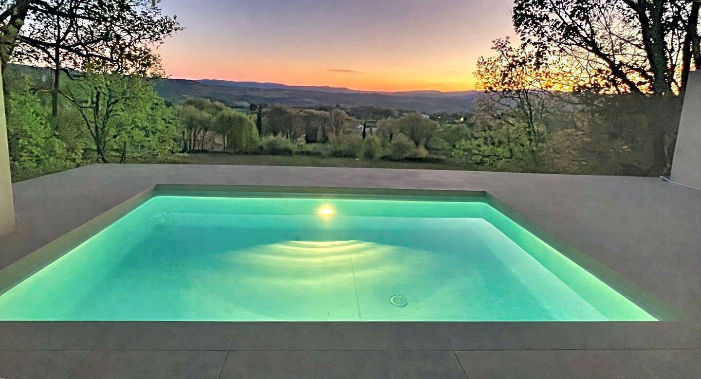 Maison 8 pièces 192 m² · à Pierrevert · 192 m² · 595 000 €