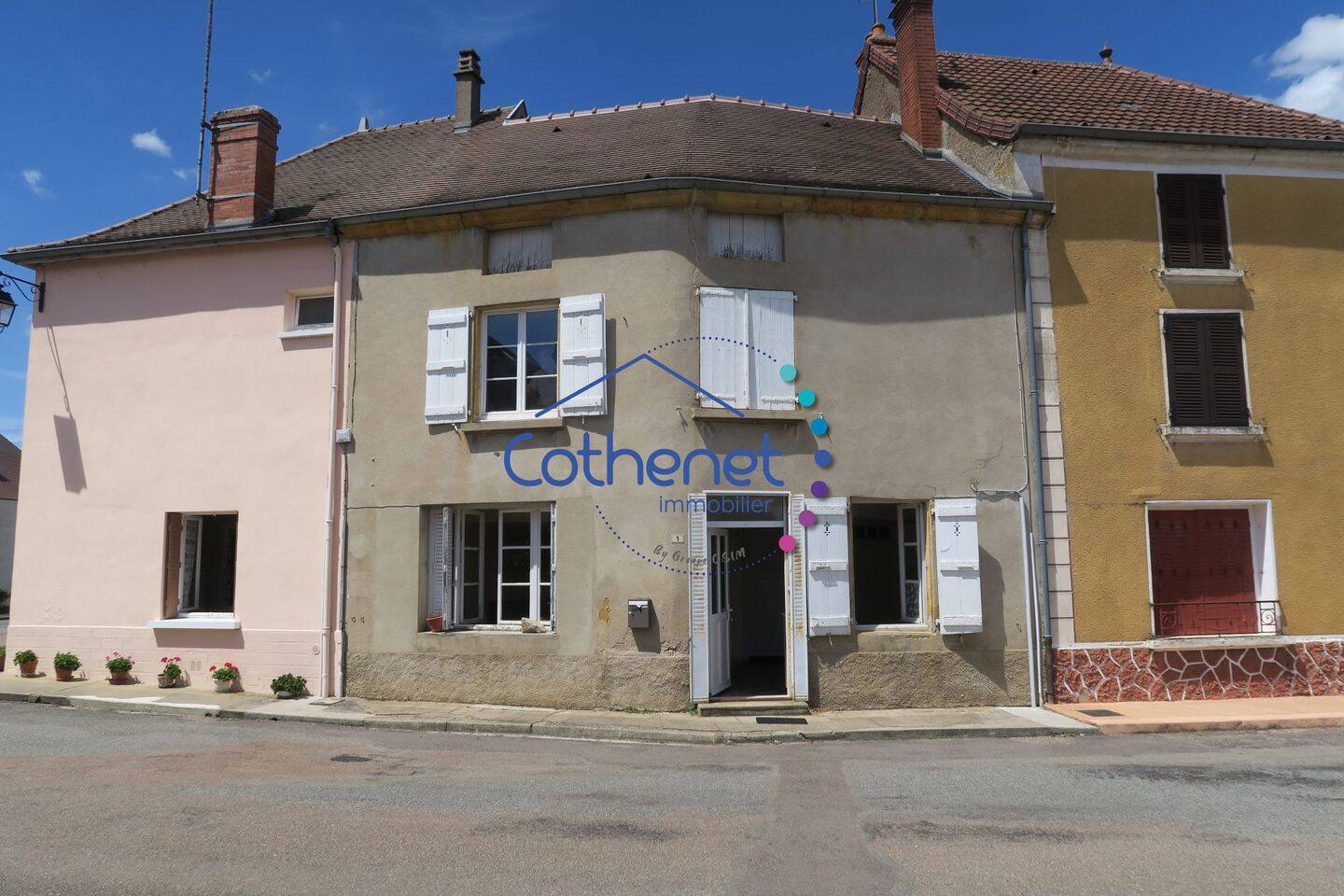 Maison 5 pièces 88 m² · à Saint-Christophe-en-Brionnais · 88 m² · 59 500 €