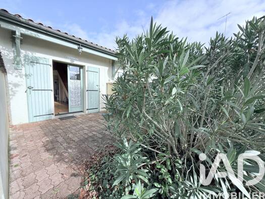 Immeuble à vendre 299 000 € 120 m² Jonzac 17500