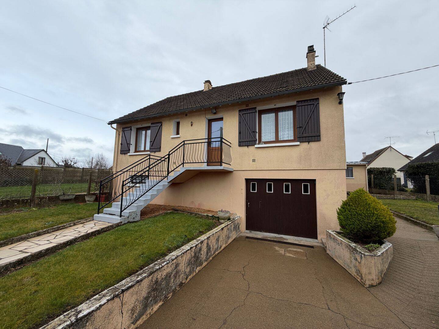 Maison 4 pièces 74 m² · à Maintenon · 74 m² · 193 500 €