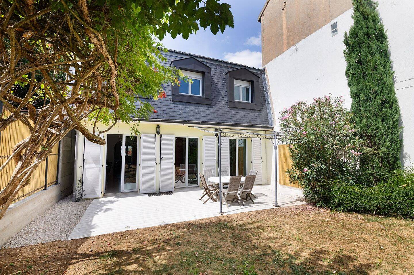 Maison 6 pièces 165 m² · à Le Kremlin-Bicêtre · 165 m² · 1 075 000 €