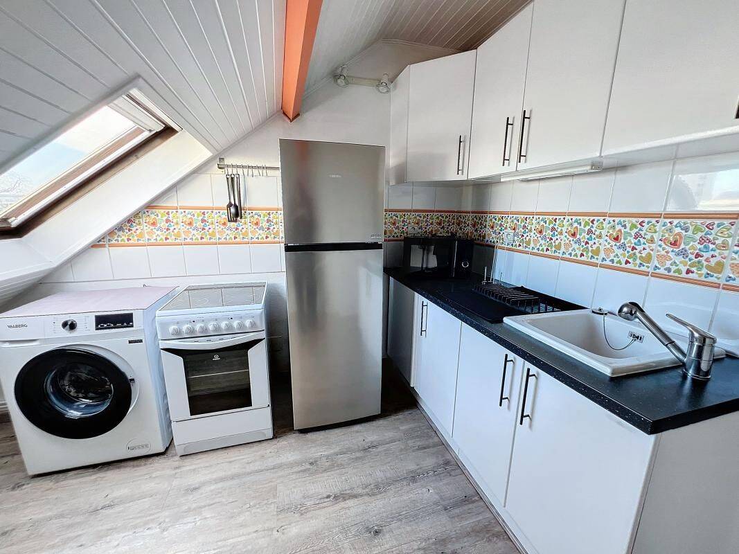 Appartement 1 pièce 33 m² · à Joué-lès-Tours · 32,9 m² · 590 €/mois