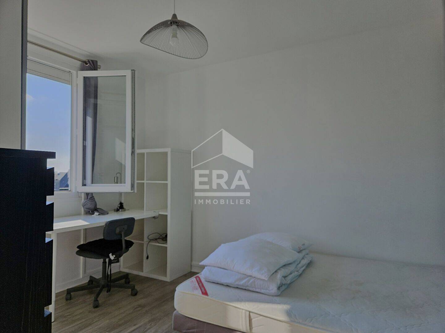 1 pièce 10 m² · à Mont-Saint-Aignan · 10,5 m² · 450 €/mois