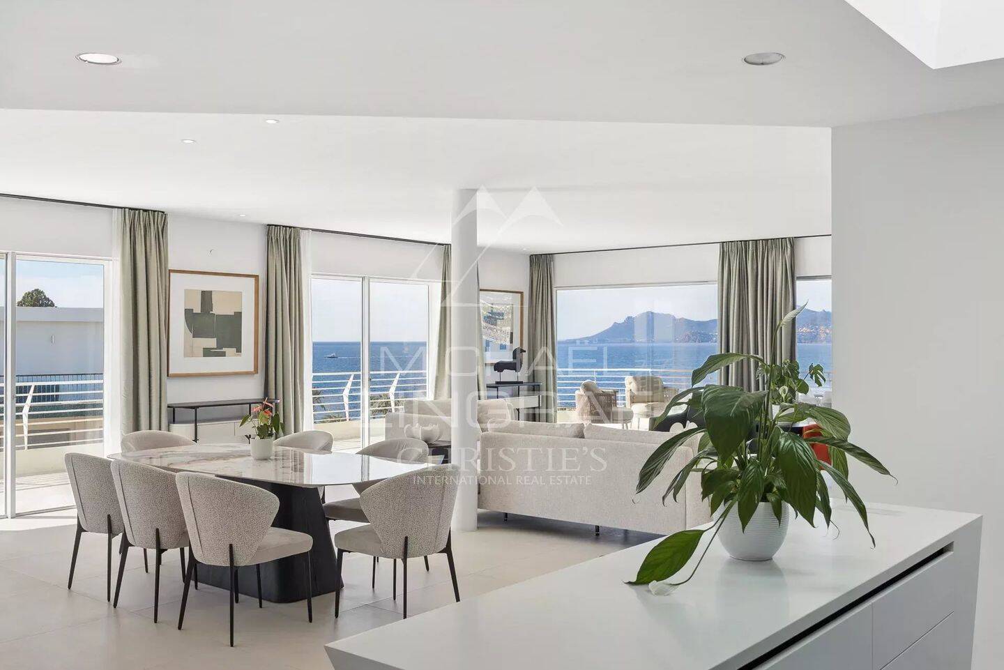 Appartement 4 pièces 178 m² · à Cannes · 178 m² · 7 340 000 €