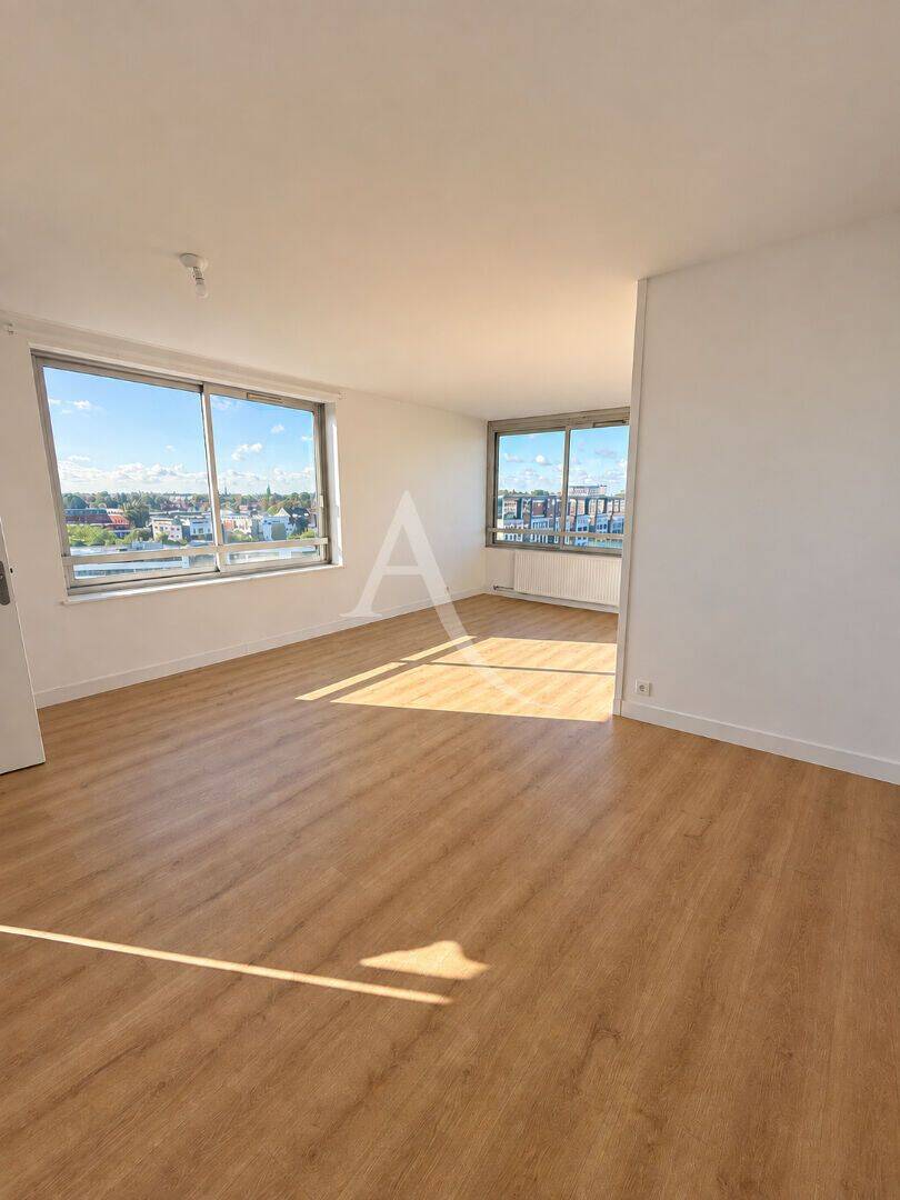 Appartement 4 pièces 93 m² · à Roubaix · 92,6 m² · 1 000 €/mois