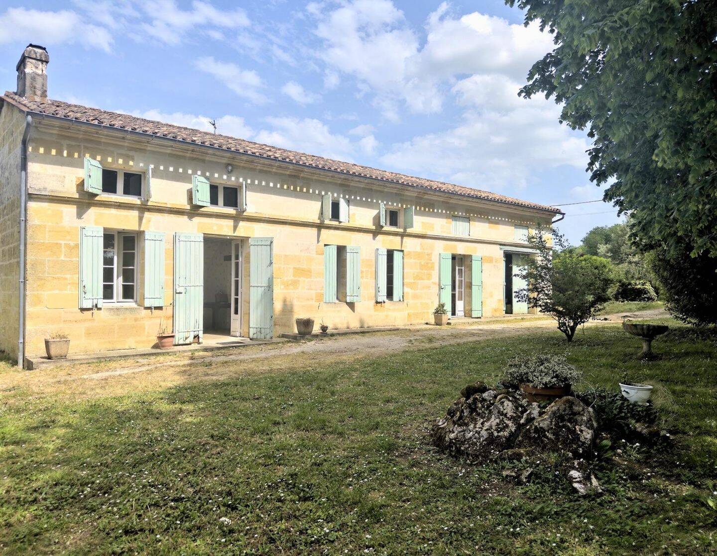 Maison 7 pièces 133 m² · à Nérigean · 133 m² · 278 500 €