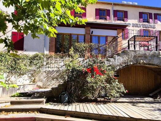 Immeuble à vendre 299 900 € 240 m² Beauvezer 04370