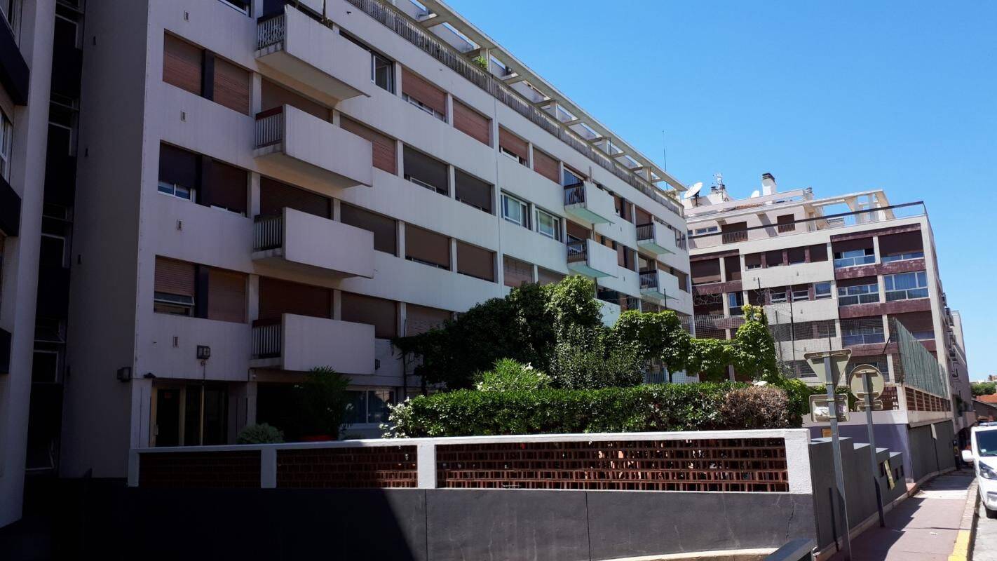 Appartement 1 pièce 32 m² · à Perpignan · 32 m² · 380 €