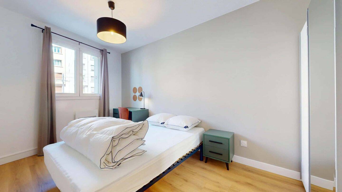 1 pièce 15 m² · à Lyon 3ème Arrondissement · 15 m² · 690 €/mois