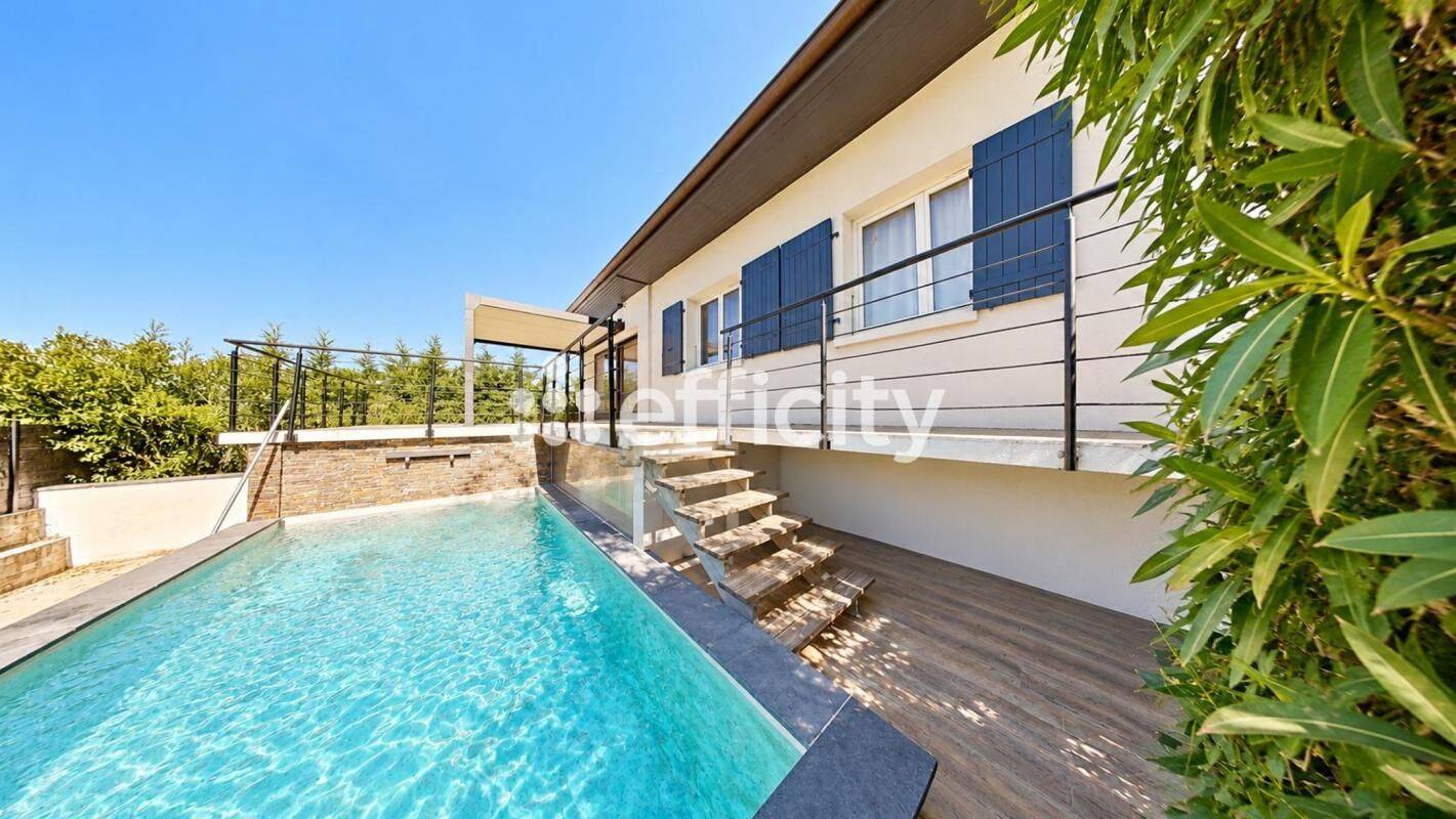 Maison 6 pièces 195 m² · à Fillinges · 195 m² · 569 000 €