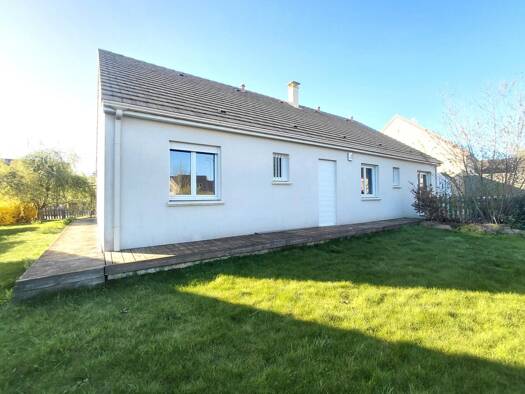 Maison de plain-pied à vendre 244 500 € 5 pièces 4 chambres 120 m² 771 m² de terrain Saint-Germain-du-Corbéis 61000