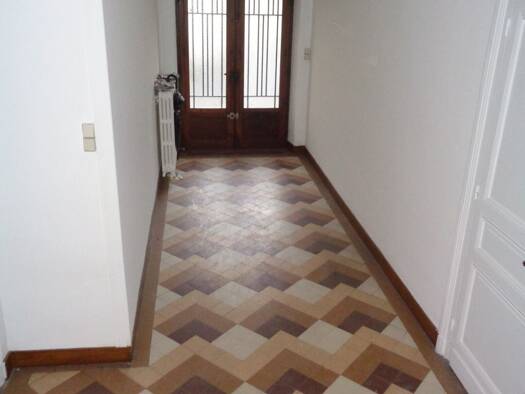 Maison de ville à louer 1 140 € 7 pièces 4 chambres 181,5 m² Centre Ville Périgueux 24000