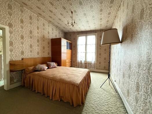 Maison à vendre 299 999 € 9 pièces 3 chambres 180 m² 1 056 m² de terrain Bourg Fondettes 37230