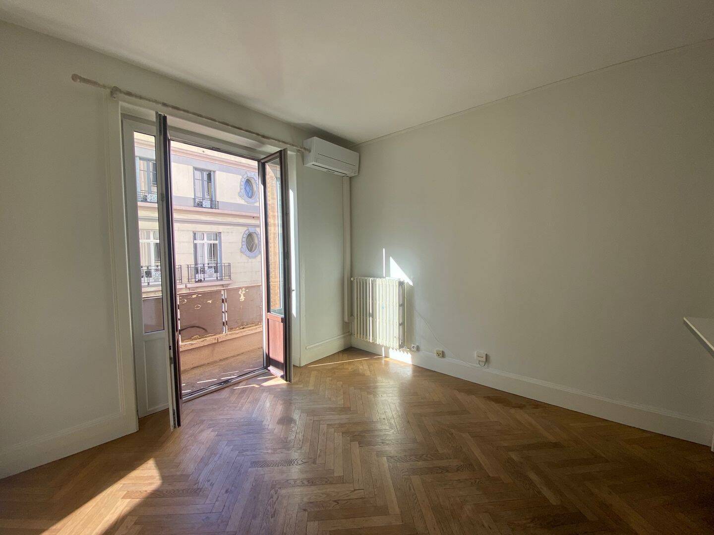 Appartement 3 pièces 60 m² · à Lyon 6ème Arrondissement · 60,1 m² · 342 000 €
