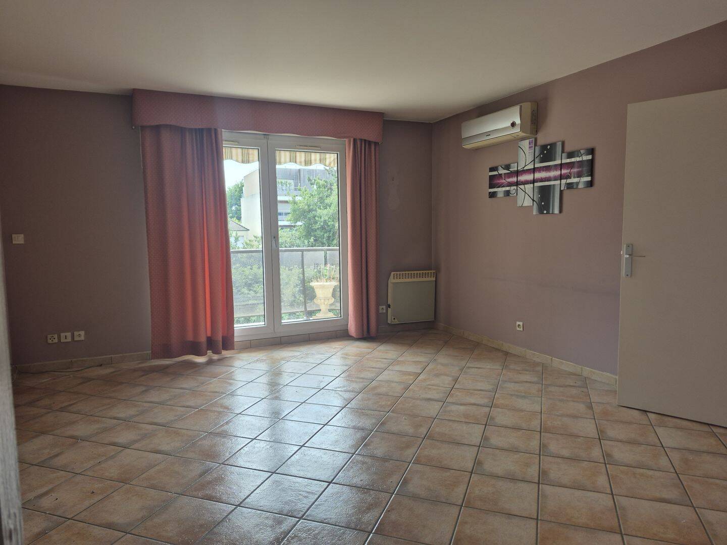 Appartement 3 pièces 75 m² · à Aulnay-sous-Bois · 74,5 m² · 275 000 €