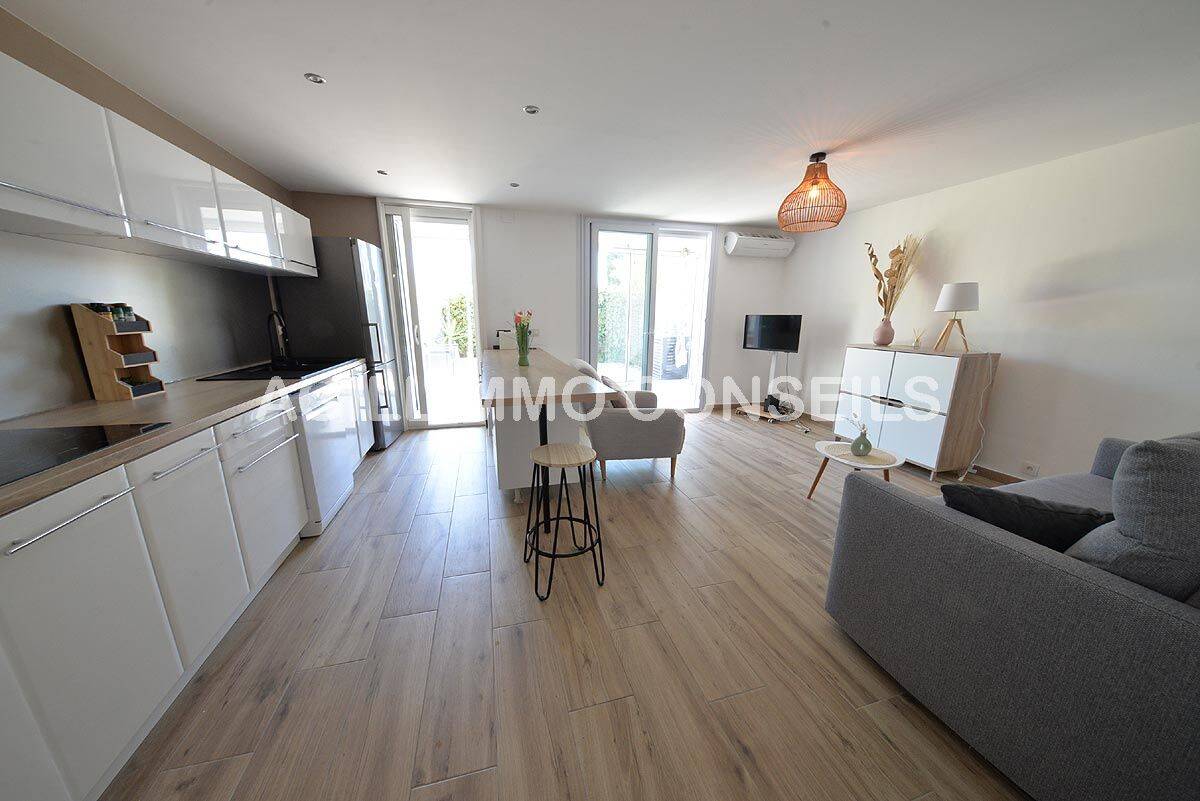 Appartement 2 pièces 52 m² · à Saint-Raphaël · 52 m² · 223 600 €