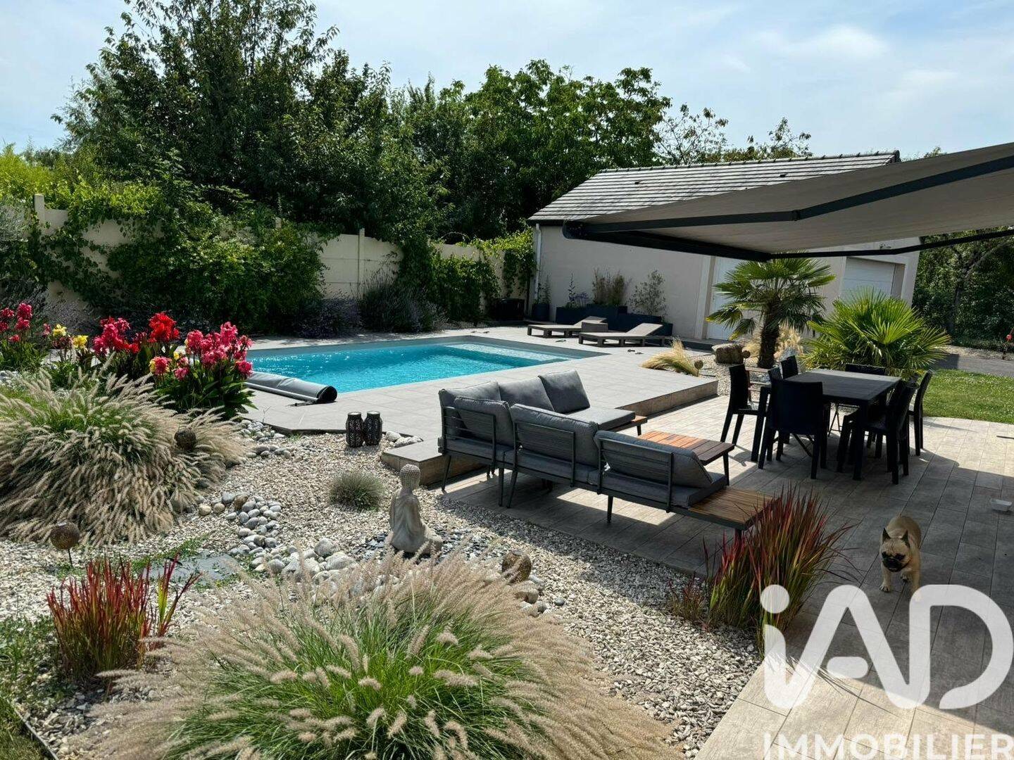 Maison 9 pièces 156 m² · à Bourges · 156 m² · 379 000 €