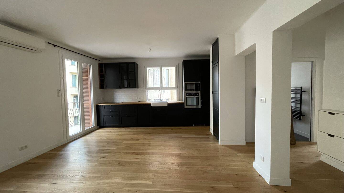 Appartement 3 pièces 56 m² · à Ajaccio · 55,8 m² · 890 €