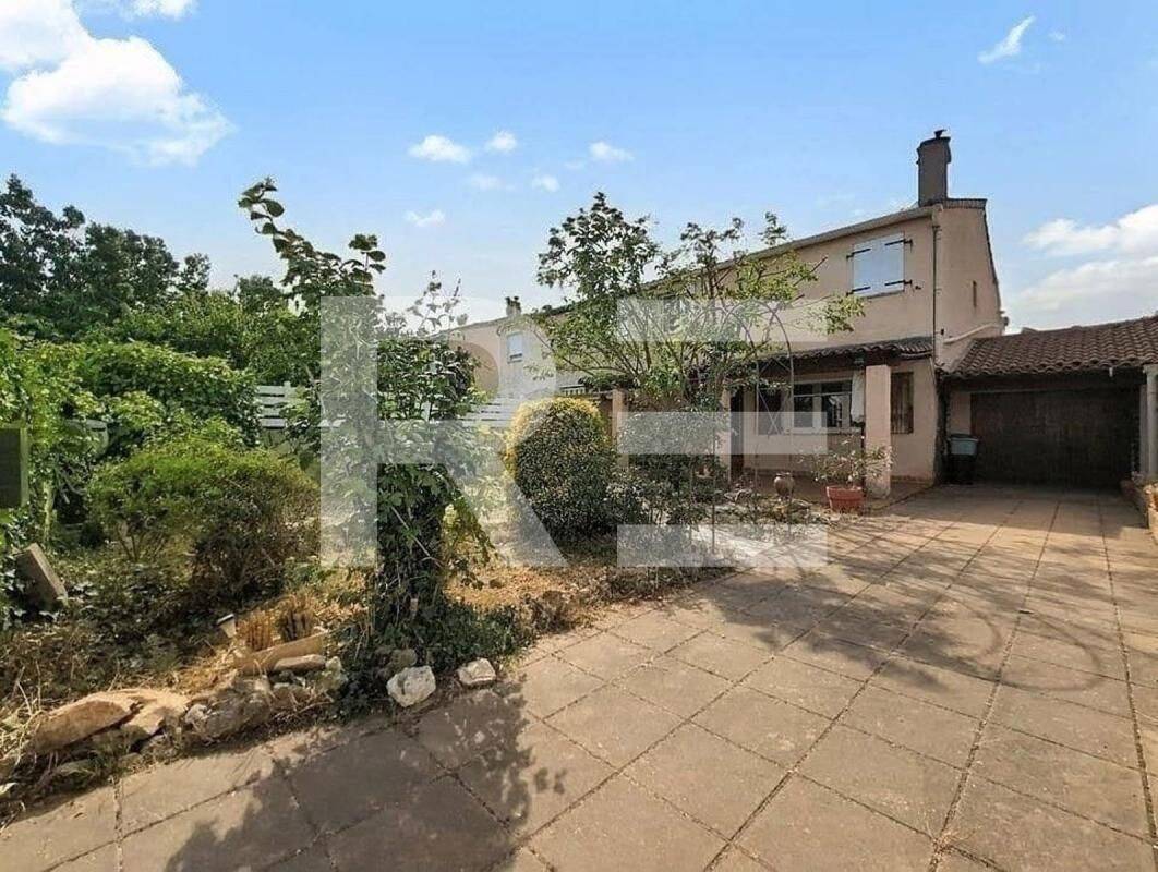 Maison 5 pièces 102 m² · à Caissargues · 102 m² · 219 000 €
