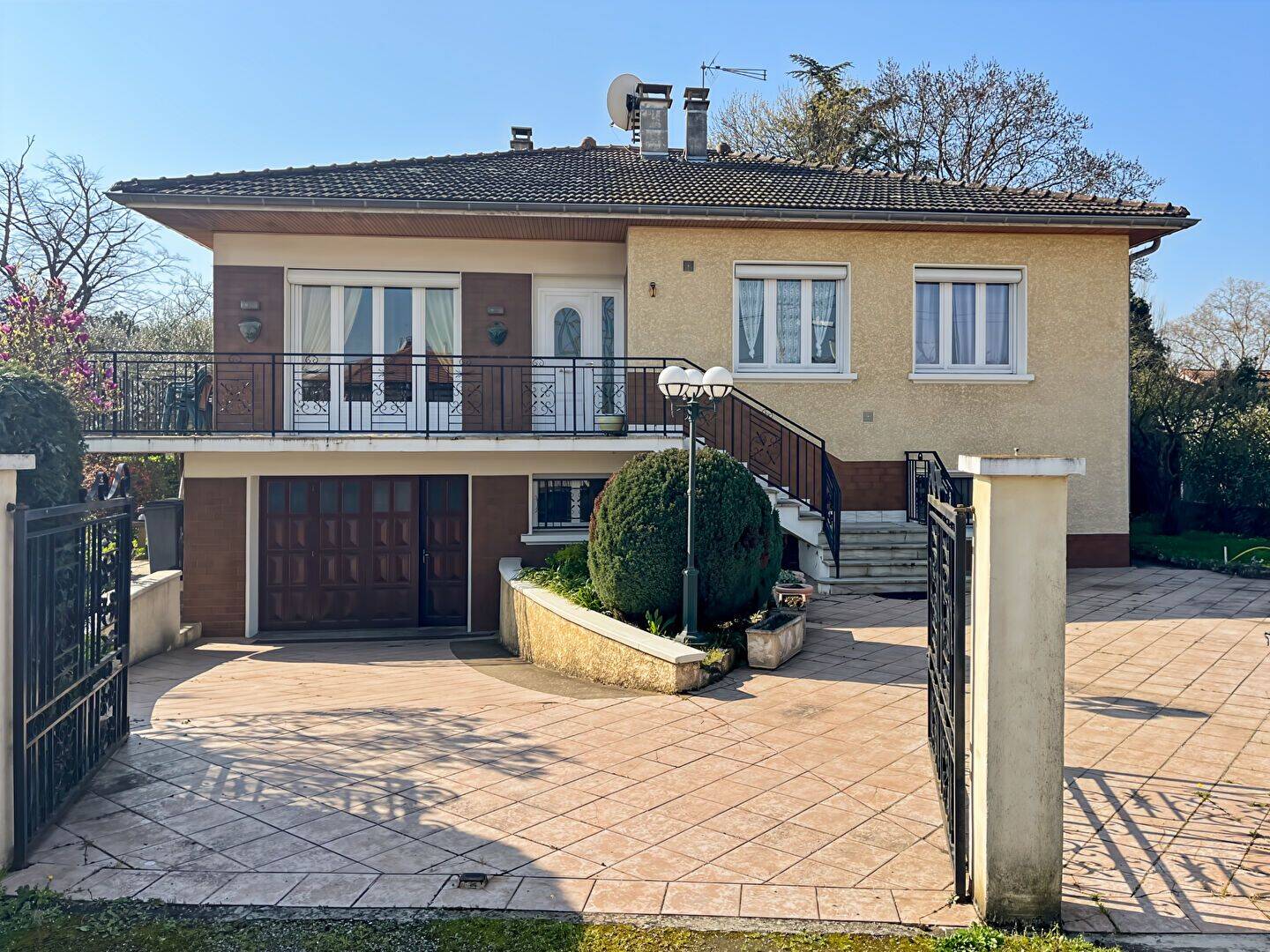 Maison 5 pièces 160 m² · à Corbas · 160 m² · 399 000 €