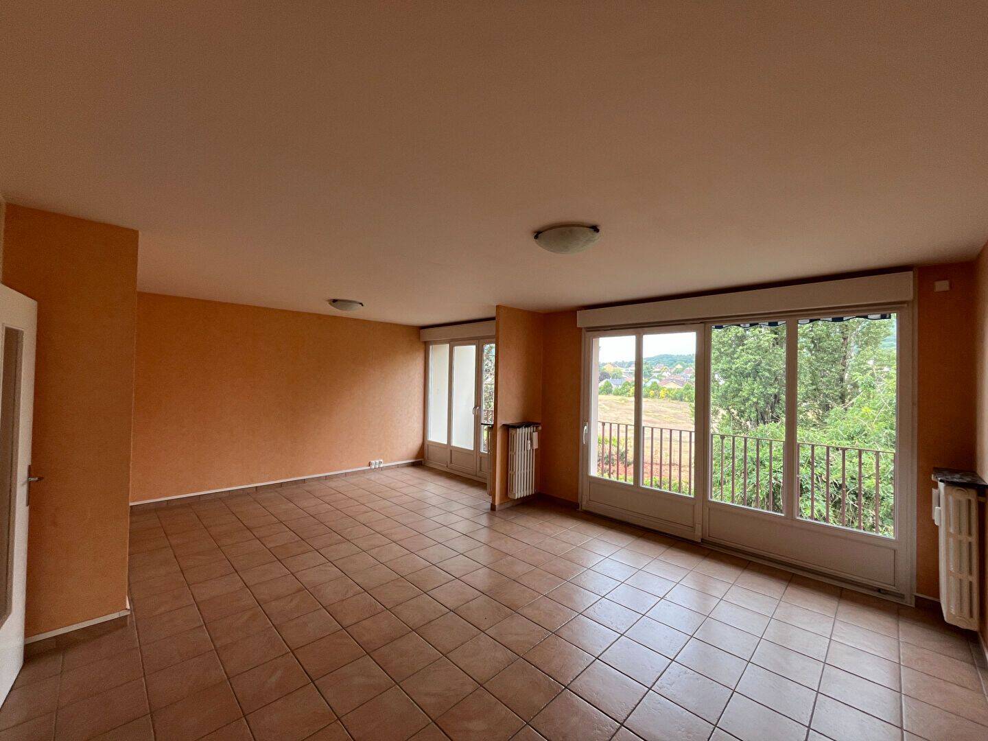 Appartement 4 pièces 77 m² · à Belfort · 77 m² · 85 000 €