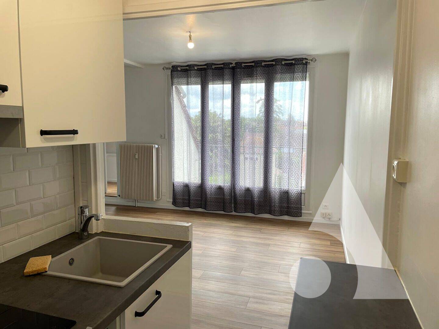 Appartement 1 pièce 26 m² · à Crépy-en-Valois · 25,7 m² · 84 000 €