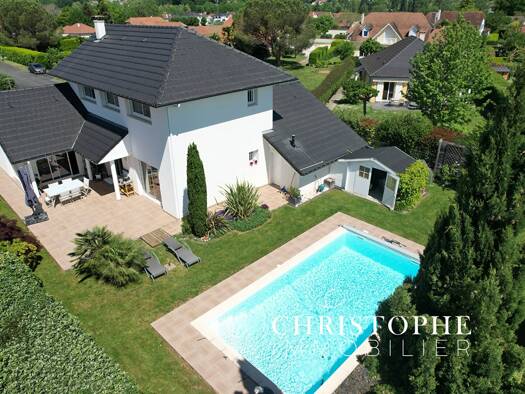 Maison à vendre 440 000 € 6 pièces 4 chambres 150 m² 800 m² de terrain Idron 64320