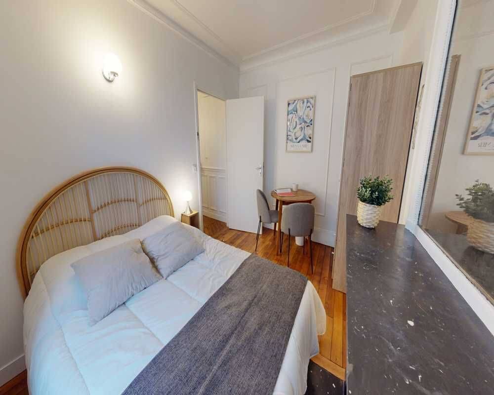 Appartement 3 pièces 50 m² · à Paris 9ème Arrondissement · 50 m² · 1 300 €/mois