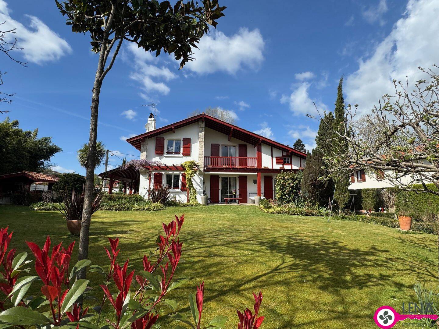 Maison 6 pièces 150 m² · à Hasparren · 150 m² · 480 000 €