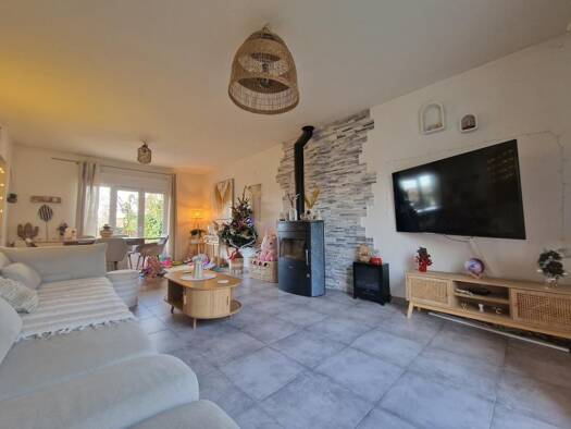 Maison à vendre 440 000 € 6 pièces 4 chambres 147 m² 483 m² de terrain Ouest Vaires-sur-Marne 77360