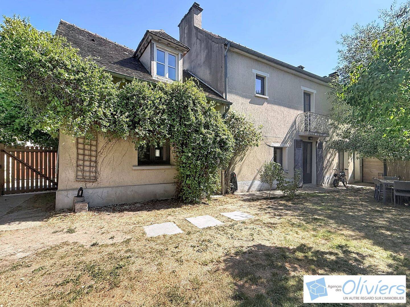 Maison 6 pièces 160 m² · à Dampierre-en-Yvelines · 160 m² · 569 000 €