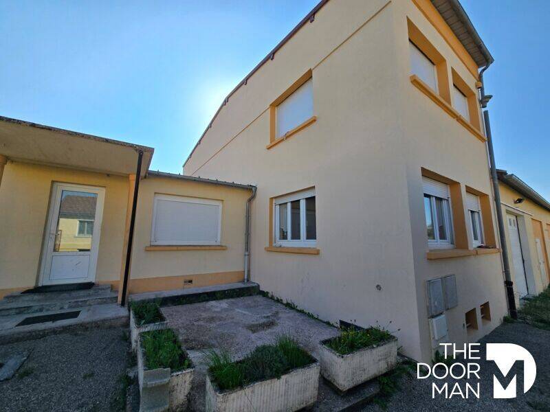 Appartement 6 pièces 133 m² · à Nogent · 133 m² · 144 000 €