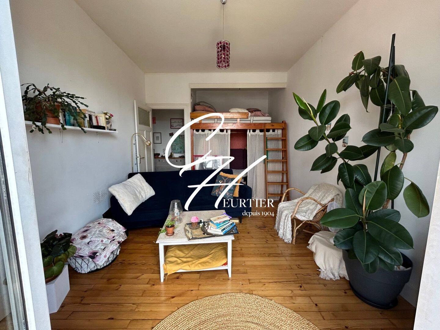 Appartement 1 pièce 37 m² · à Grenoble · 37 m² · 487 €