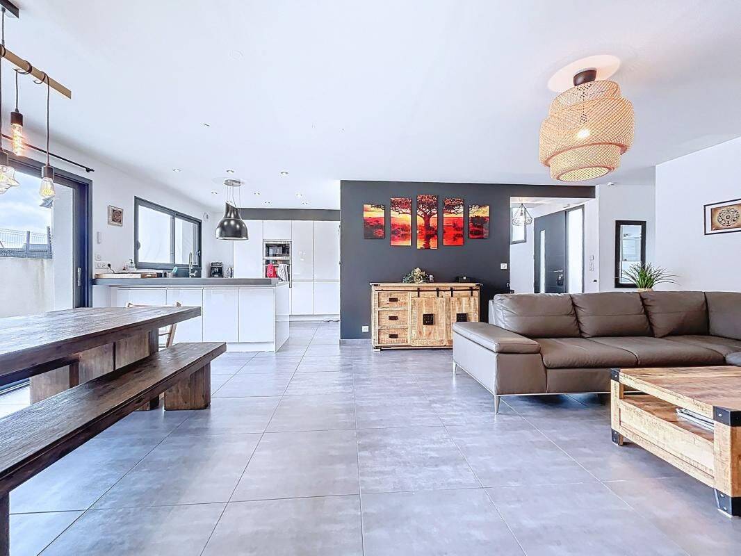 Maison 6 pièces 135 m² · à Quéven · 135 m² · 499 800 €