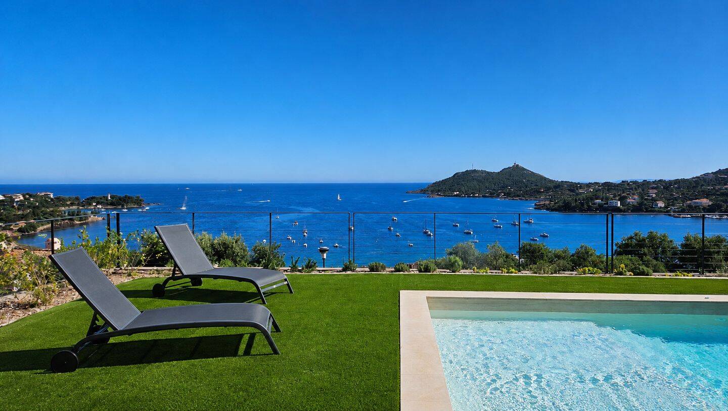 Maison 8 pièces 300 m² · à Saint-Raphaël · 300 m² · 4 350 000 €