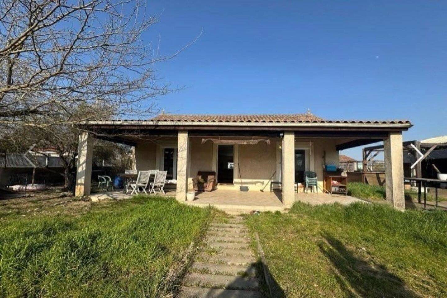 Maison 2 pièces 61 m² · à Bouloc · 61 m² · 175 000 €