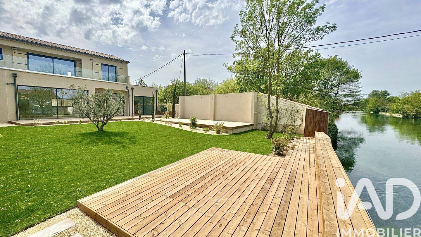 Maison 5 pièces 156 m² · à L'Isle-sur-la-Sorgue · 156 m² · 849 000 €