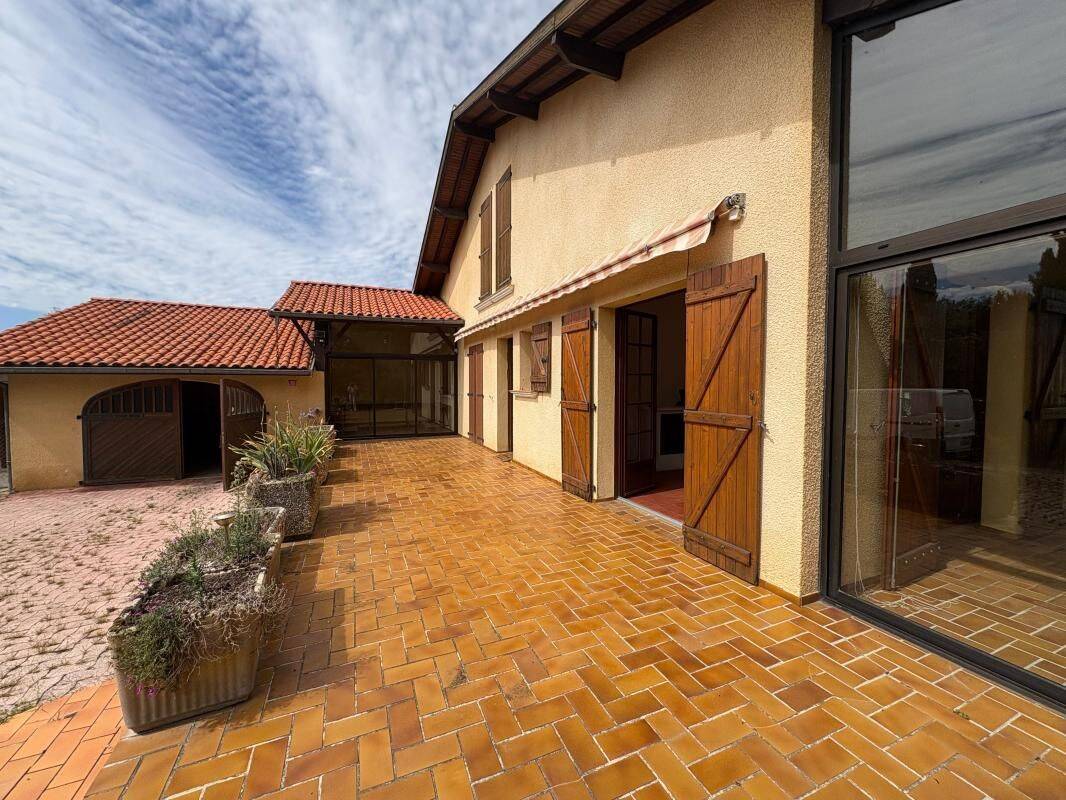 Maison 5 pièces 175 m² · à Ibos · 175 m² · 266 250 €