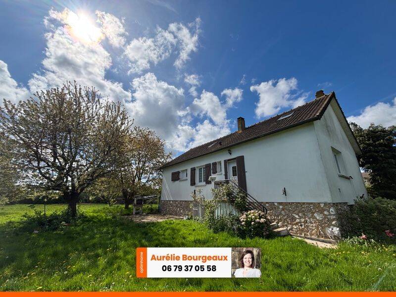 Maison 7 pièces 144 m² · à Claville · 144 m² · 220 000 €