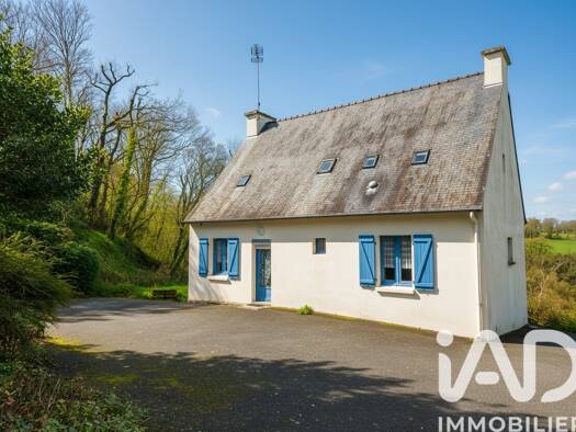 Maison à vendre 204 750 € 6 pièces 5 chambres 118 m² 2 585 m² de terrain Moncontour 22510