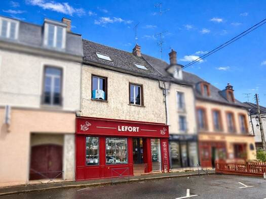 Immeuble à vendre 270 000 € 285 m² Rive du Loing Nemours 77140