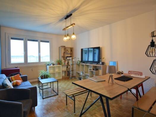 Immeuble à vendre 199 900 € 70 m² Doutre-Saint Jacques-Nazareth Angers 49100